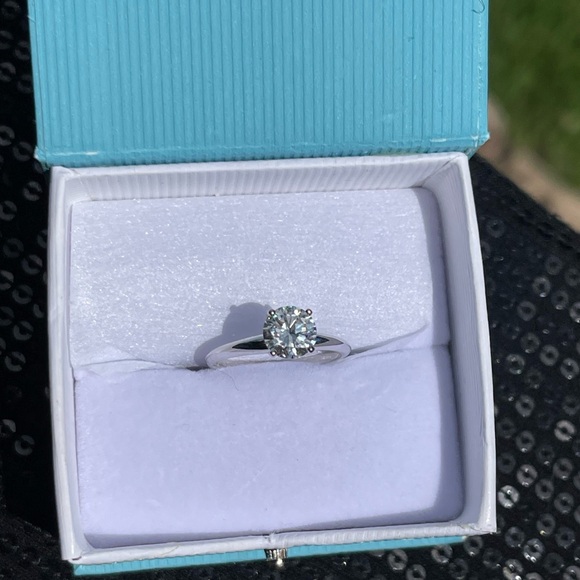 💍 14K white gold round brilliant 1 ct lab grown Diamond solitaire ring - Picture 3 of 6
